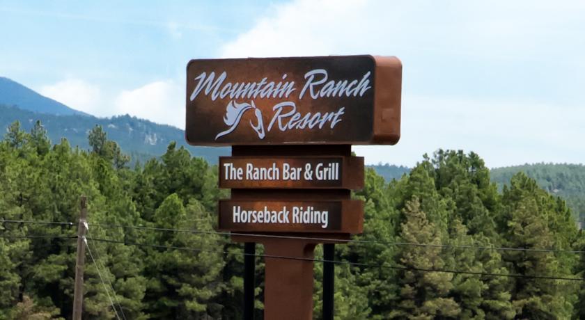 Mountain Ranch Resort At Beacon Hill Williams Eksteriør bilde
